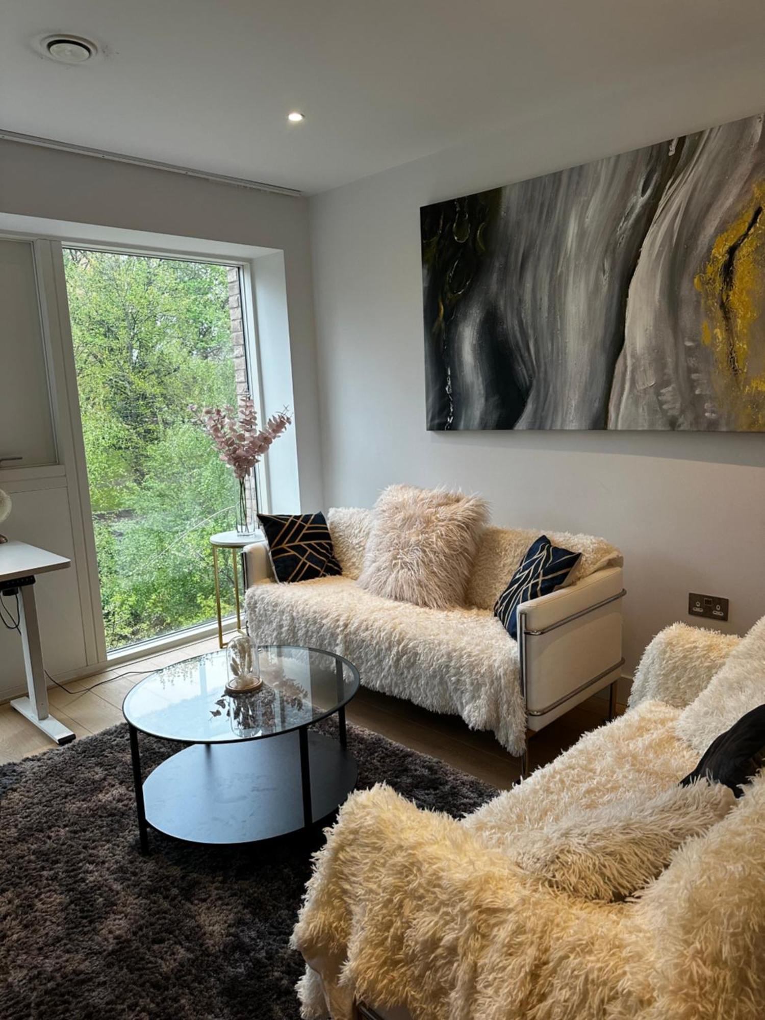 Modern House In Central Appartement Londen